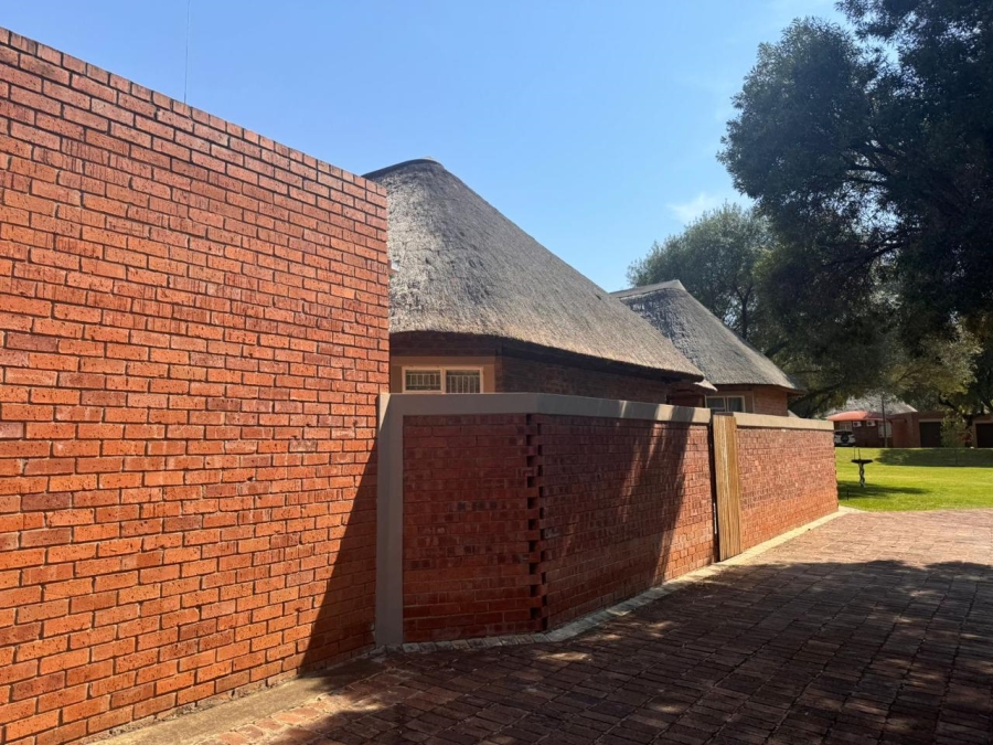 3 Bedroom Property for Sale in Christiana North West